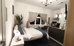 Fulforth St Studio Apartments
